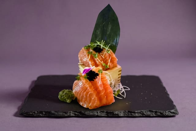Salmon Sashimi.