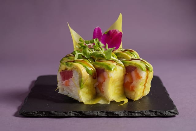 Fresh King Roll.
